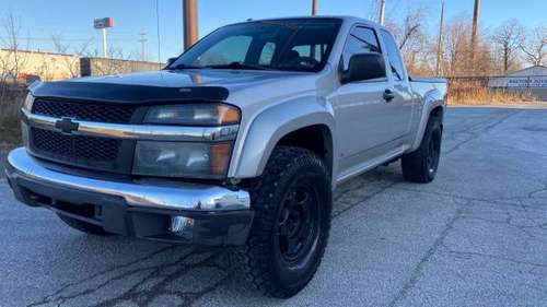 Chevy Colorado Z71 4x4 low miles for sale in Cleveland, OH