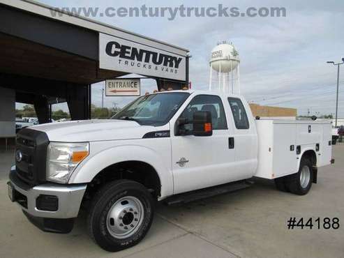 2015 Ford F350 4X4 DRW SUPER CAB WHITE *SPECIAL OFFER!!* - cars &... for sale in Grand Prairie, TX