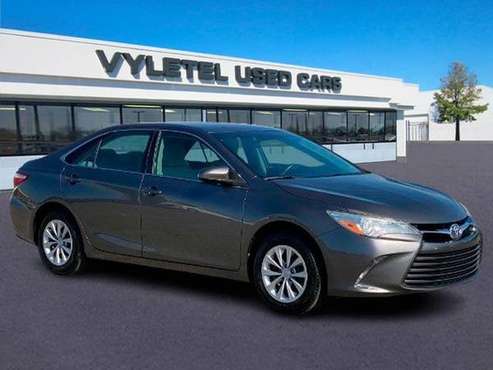2015 Toyota Camry sedan 4dr Sdn I4 Auto LE (Natl) - Toyota - cars & for sale in Sterling Heights, MI