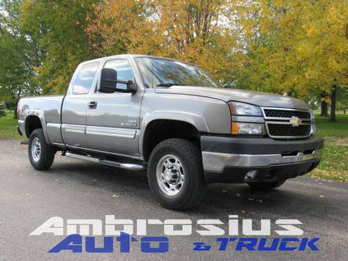 2007 Chevy SILVERADO 2500HD LT Duramax DIESEL ... Only 88,410 miles! for sale in Combined Locks, WI