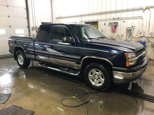 2005 Chevy Silverado Z71 EXT CAB-LOW MILES for sale in Rochester, MN