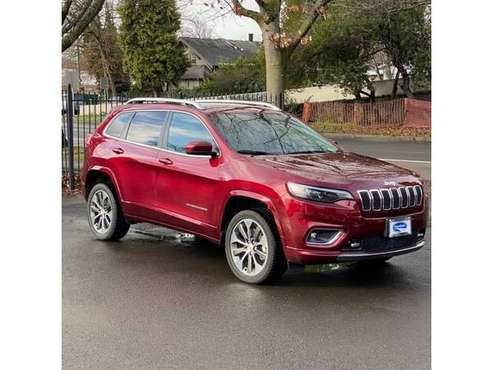 2019 Jeep Cherokee Overland 4x4 - - by dealer for sale in Eugene, OR