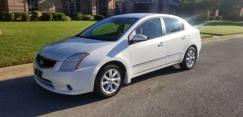 Only 98k miles! 2011 Nissan Sentra! Clean Title! Entiendo espanol for sale in Burleson, TX