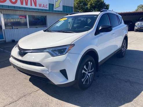 2018 TOYOTA RAV4 LE - - by dealer - vehicle automotive for sale in Fort Worth, TX