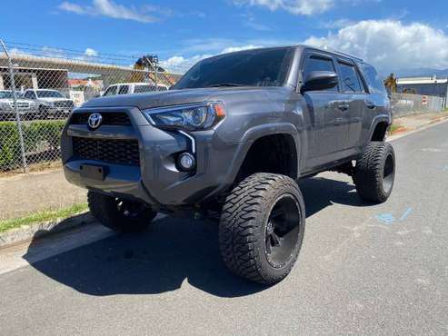 2017 Toyota 4Runner lifted 4x4 - - by dealer - vehicle for sale in Waipahu, HI