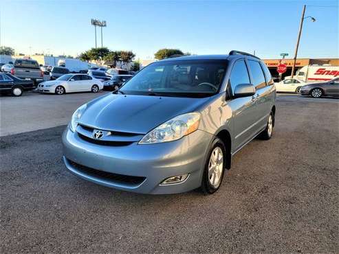 2006 Toyota Sienna LE, Automatic, Non-Smoker, Only 152K Miles - cars for sale in Dallas, TX