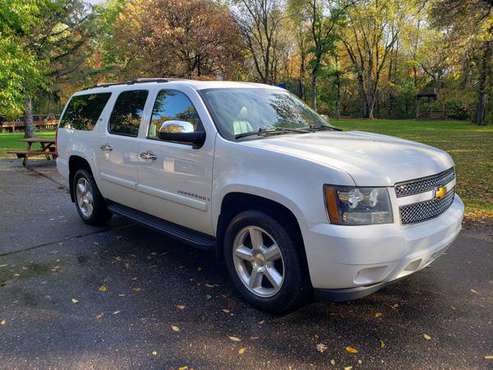 2008 Chevy Suburban LTZ for sale in Andover, MN
