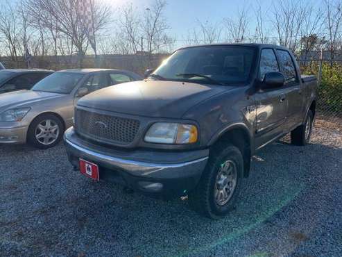 2003 Ford F150 XLT Supercrew V8 5 4L 1 Owner Clean Carfax - cars & for sale in Jeffersonville, KY