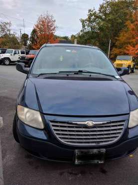 2002 Chrysler Voyager 7 passenger minivan for sale in Scarborough, ME