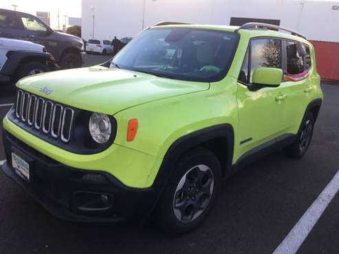 2018 Jeep Renegade Latitude SUV - cars & trucks - by dealer -... for sale in Newberg, OR