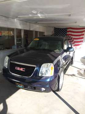 2007 GMC Yukon XL 179k 2wd - cars & trucks - by dealer - vehicle... for sale in Oakdale, CA