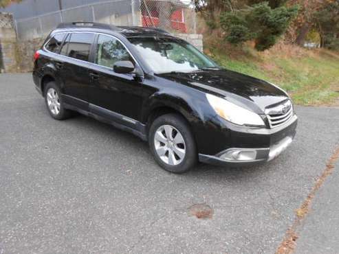 2011 Subaru Outback Wagon Moonroof Navigation Backup Camera 1 Owner! for sale in Seymour, NY