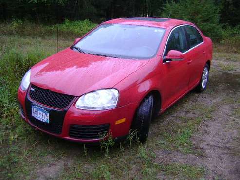 2008 red jetta 2.5 for sale in ST Cloud, MN