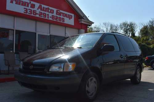 1999 TOYOTA SIENNA LE 3.0 6 CYLINDER for sale in Greensboro, NC