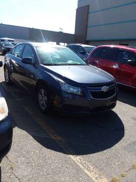 2013 CHEVY CRUZE 1LT,AUTO LOADED 31K ALLOY WEELS CHEAP & LOW MILES$$$ for sale in Lawrence, MA