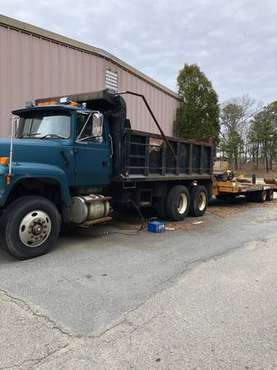 10 Wheeler with Trailer - cars & trucks - by owner - vehicle... for sale in south dennis, MA