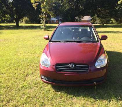 2011 accent great gas milage for sale in west mobile, FL