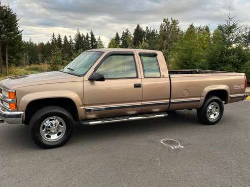 1996 Chevrolet Silverado 2500 Extended cab 4x4 Only 128, 136 Original for sale in Happy valley, OR