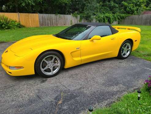 2002 chevy corvette convertible millennium yellow very rare - cars & for sale in Dracut, MA