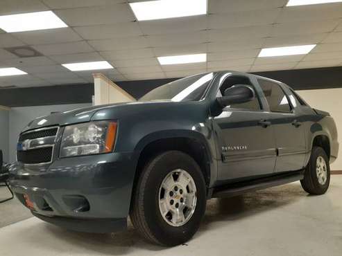 2010 Chevy Avalanche, .FULLY LOADED!!!... - cars & trucks - by... for sale in Decatur, GA