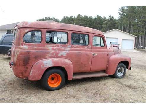 1954 International Travelall for sale in Cadillac, MI