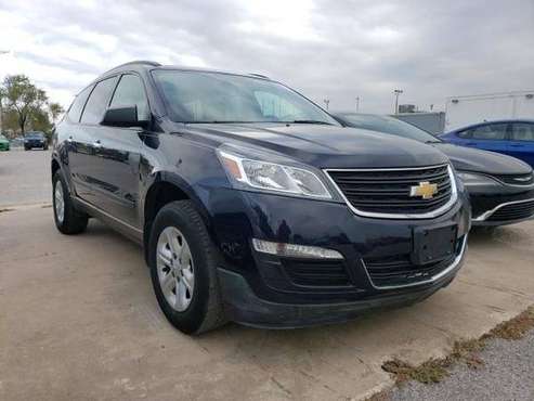 2017 Chevrolet Chevy Traverse LS 0 DOWN! LOW PAYMENTS! - cars & for sale in Norman, OK