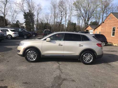 Lincoln MKX FWD Select SUV Leather Sunroof NAV Clean Loaded Truck for sale in Greenville, SC