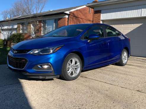 Chevy Cruze LS - cars & trucks - by owner - vehicle automotive sale for sale in Warren, MI