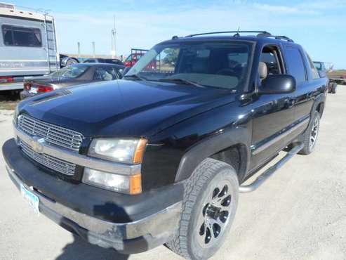 2005 Chevrolet Avalanche LT 4x4 for sale in Eyota, MN