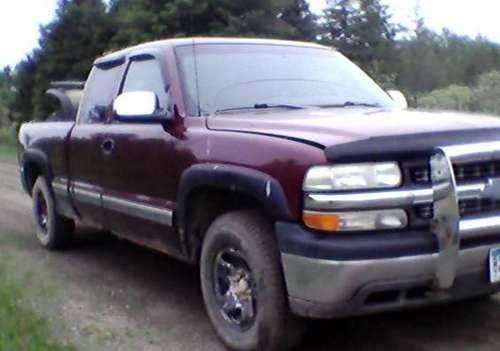 2001 Chevrolet Z71 4x4 Extended Cab for sale in Grand Forks, ND