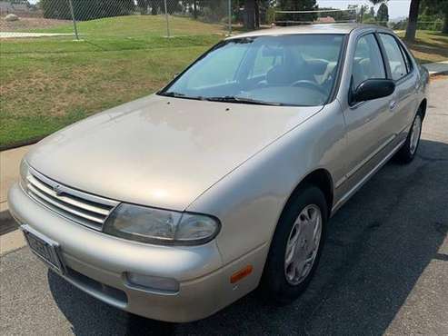 1997 Nissan Altima GXE - Financing Options Available! - cars &... for sale in Thousand Oaks, CA