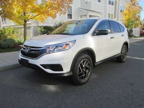 2016 HONDA CRV SE 28000 MILES 1 OWNER AUTO ALL WHEEL DRIVE LIKE NEW for sale in SALES, MA