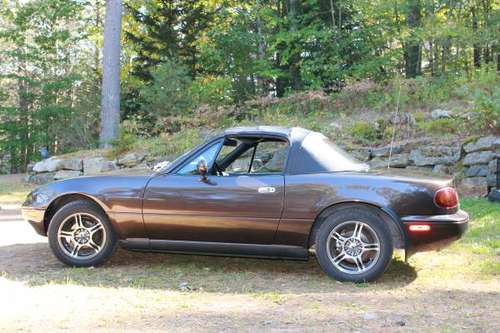 1991 Mazda Miata MX-5 - cars & trucks - by owner - vehicle... for sale in Boothbay, ME