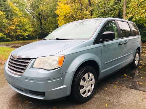 2008 Chrysler Town & Country **NO ISSUES** for sale in Greenwood, IN