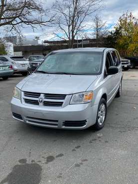 2009 dodge caravan - cars & trucks - by dealer - vehicle automotive... for sale in Beverly, MA