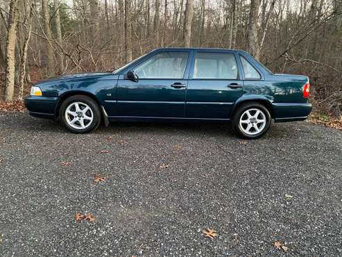 1999 VOLVO S70 2.4 LITERS 115K - cars & trucks - by owner - vehicle... for sale in Taunton , MA