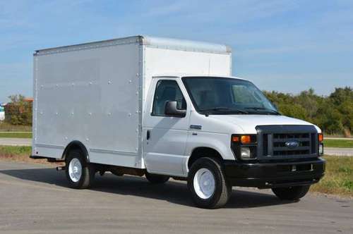 2012 Ford E-350 12ft Box Truck for sale in Chicago, IL