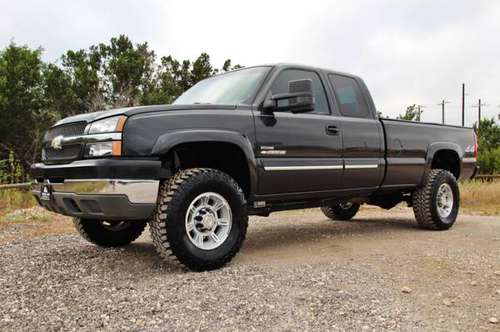 CRAZY CLEAN!! 2003 CHEVY SILVERADO 2500HD 4X4 - DURAMAX - LOW MILES!! for sale in LEANDER, TX