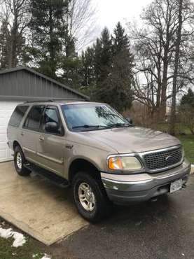 ‘02 Ford Expedition XLT - cars & trucks - by owner - vehicle... for sale in Falconer, NY