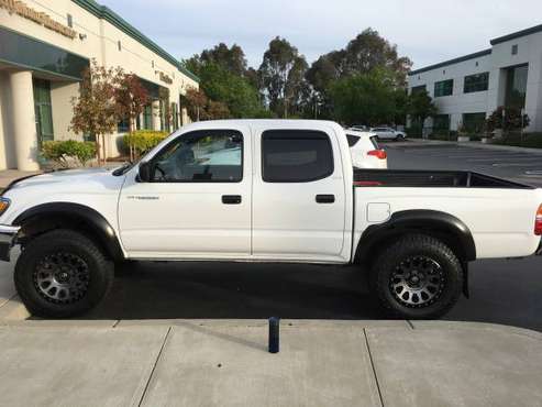 2002 Toyota Tacoma SR5 4 wheel drive(1 owner) for sale in Brentwood, CA