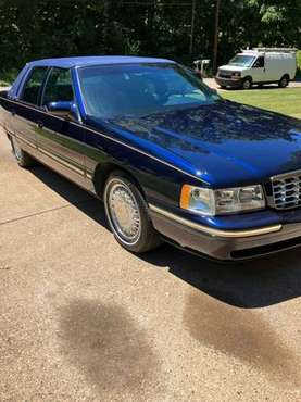 1999 Cadillac DeVille D Elegance for sale in Aliquippa, PA