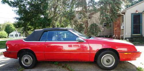 1992 Chrysler LeBaron Coupe Convertible for sale in Utica, MI