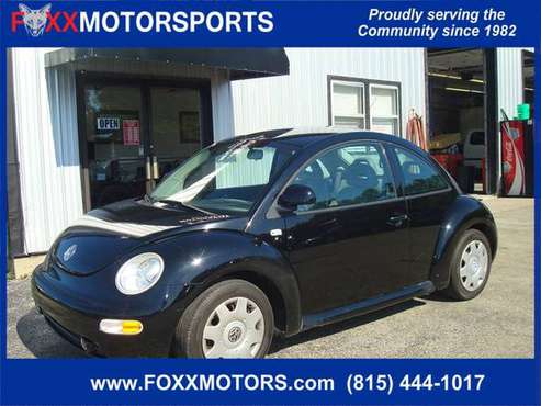 2000 Volkswagen New Beetle GLS 2.0*5 sp Manual for sale in Crystal Lake, IL