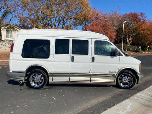 2000 Chevy Express SE (Smogged & Tagged) - cars & trucks - by owner... for sale in Fresno, CA