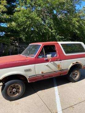 1989 Ford Bronco XLT for sale in Bettendorf, IA