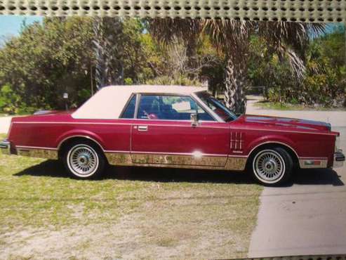 Lincoln Continental for sale in Edgewater, FL