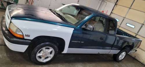1998 DODGE DAKOTA sale or trade or payments - - by for sale in Bedford, IN