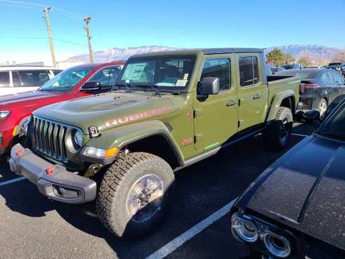 2022 Jeep Gladiator RUBICON 4X4 Crew Cab - - by dealer for sale in Albuquerque, NM