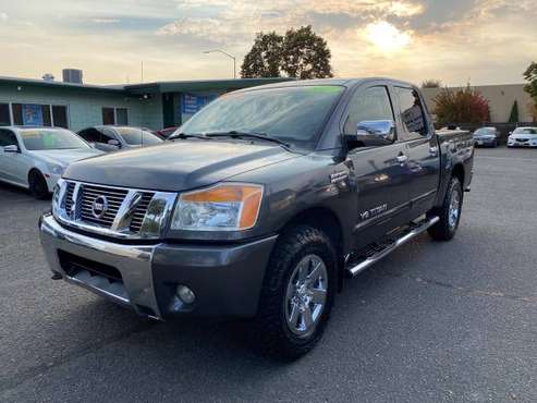 2011 Nissan Titan SV Crew Cab 4x4 - - by dealer for sale in Boise, ID
