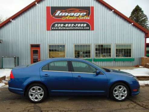 2010 *Ford* *Fusion* *SE* - cars & trucks - by dealer - vehicle... for sale in Alexandria, SD